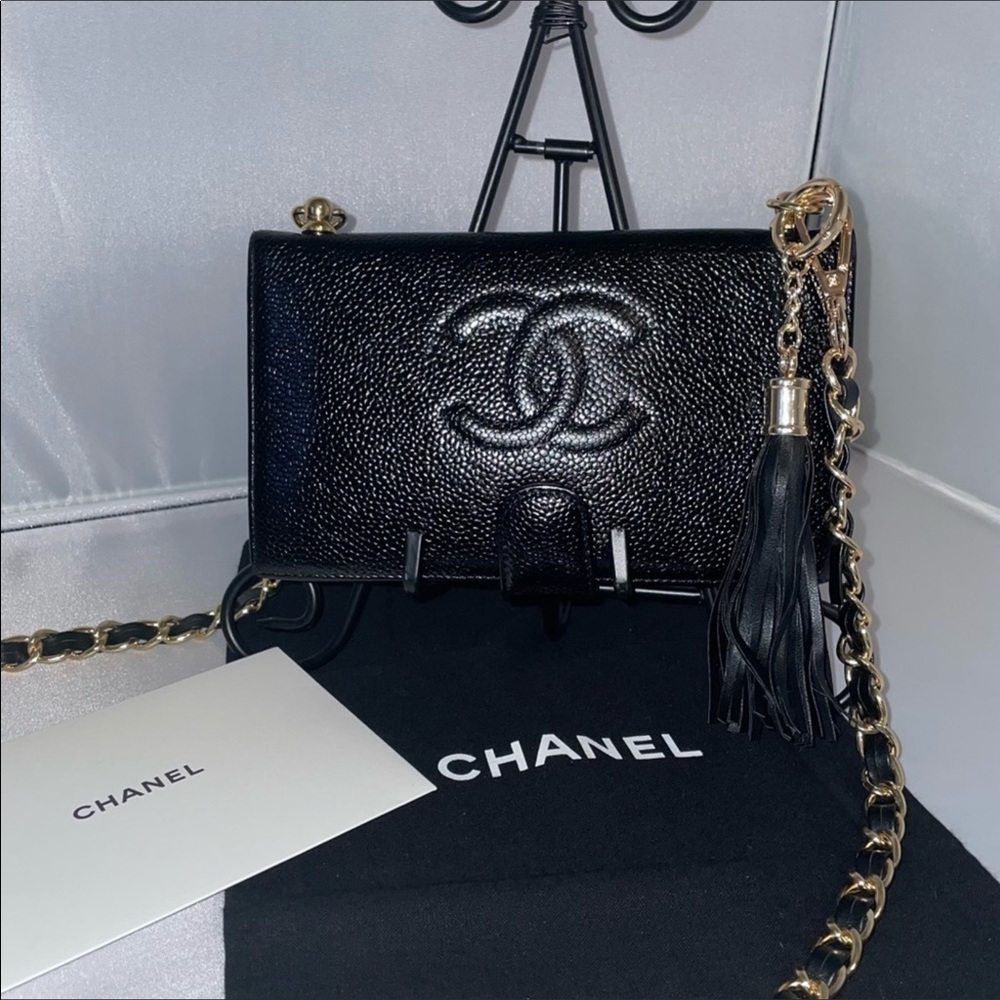 🔴🔴SOLD🔴🔴CHANEL Vintage Wallet on Chain Crossbody Guaranteed Authentic! - Picture 16 of 16